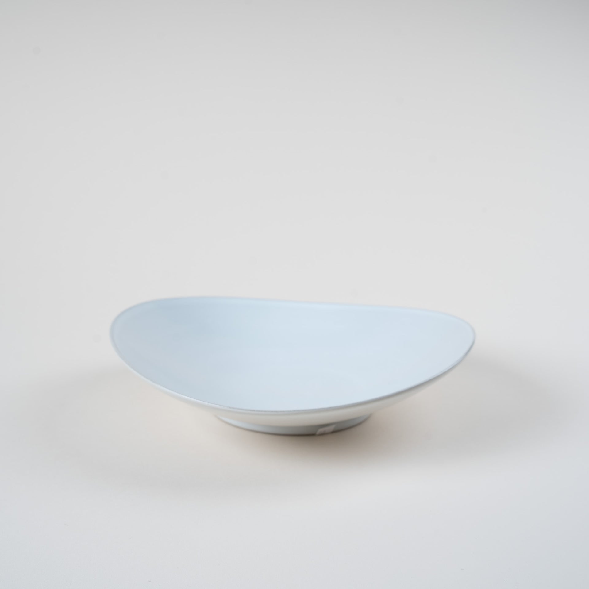 Asymmetrical Oval Pasta Wing Bowl White 23cm