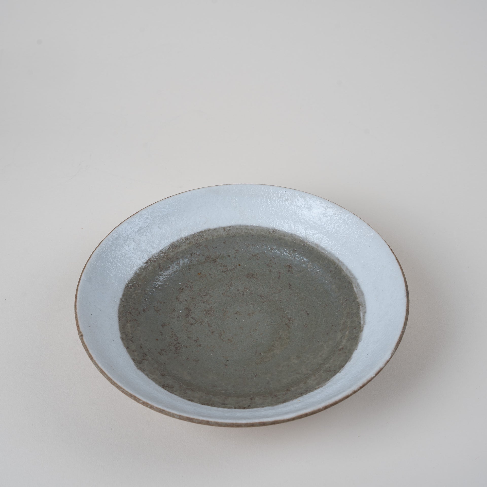 Pearl Brown Salad Bowl  22.8cm