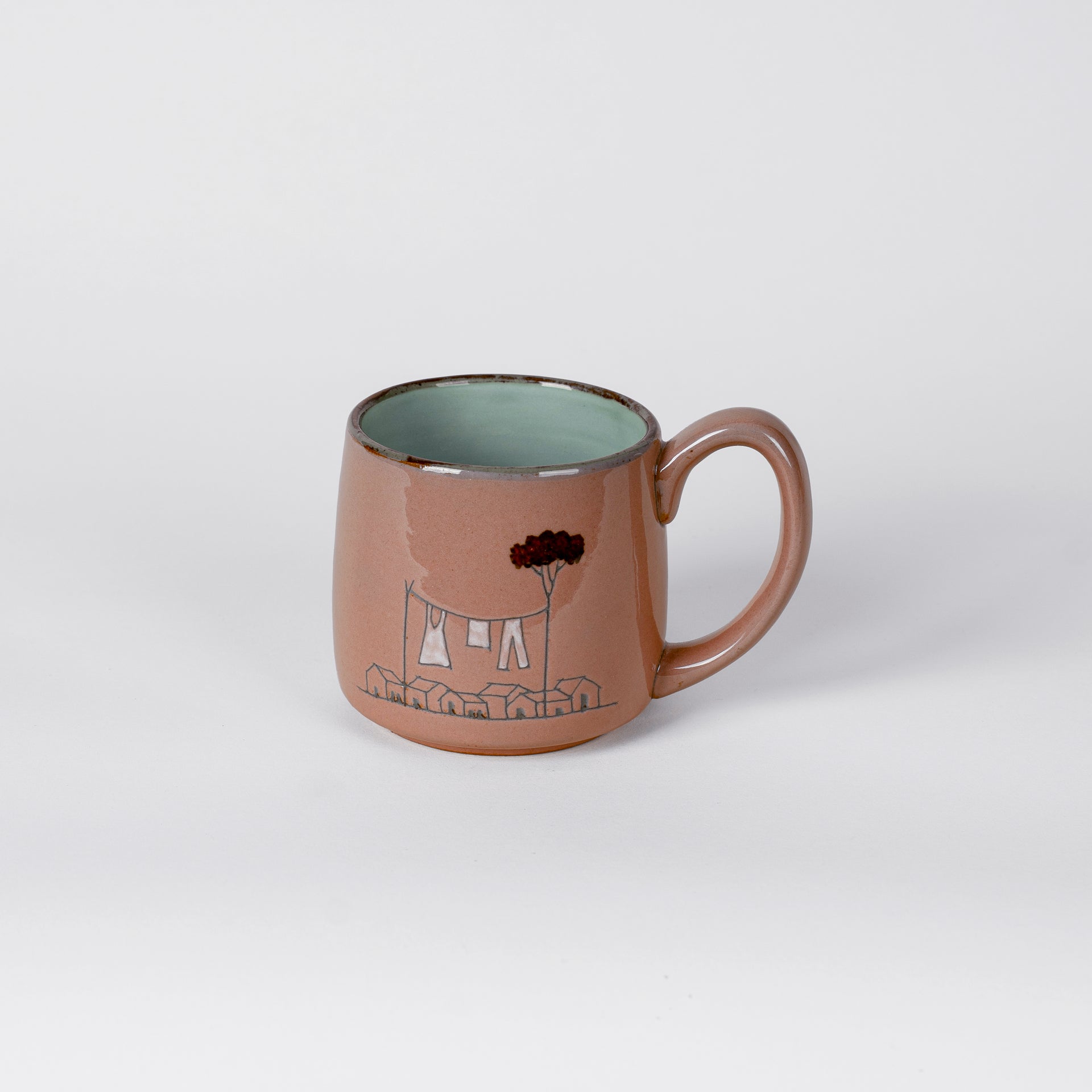 [ Mowan ] Hand-Painted Village Ceramic Mug Pink