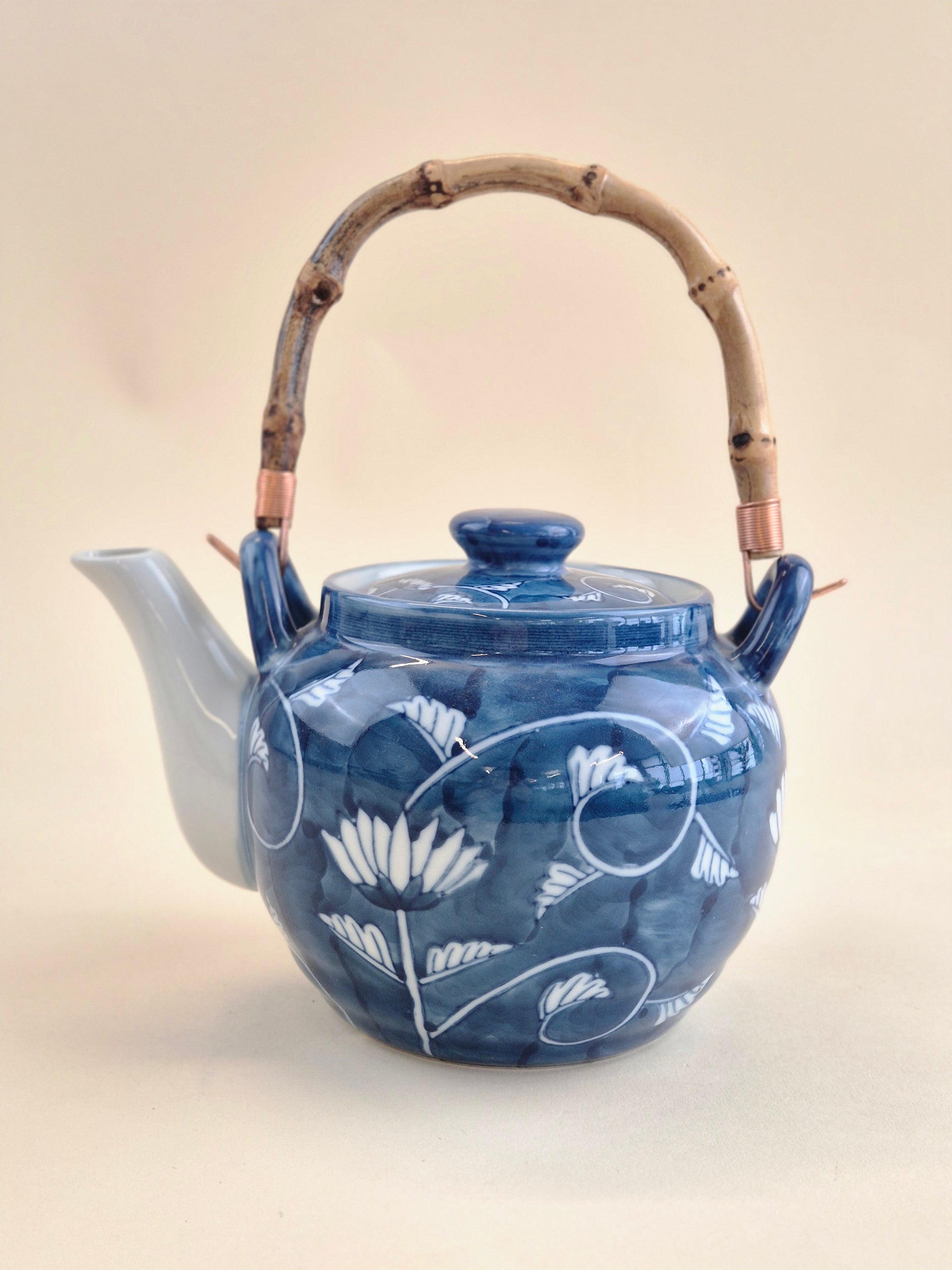 Blue & White Chrysanthemum Teapot