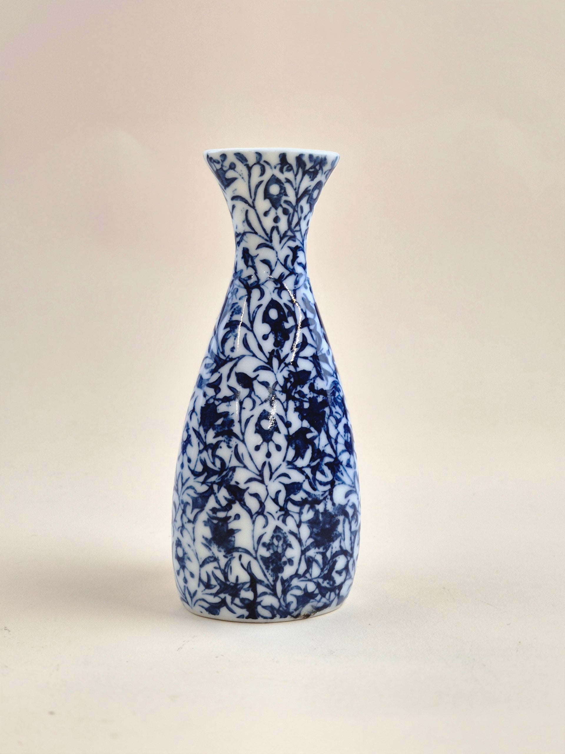 Japanese Tokkuri Sake Bottle Blue/Vine 150 ml